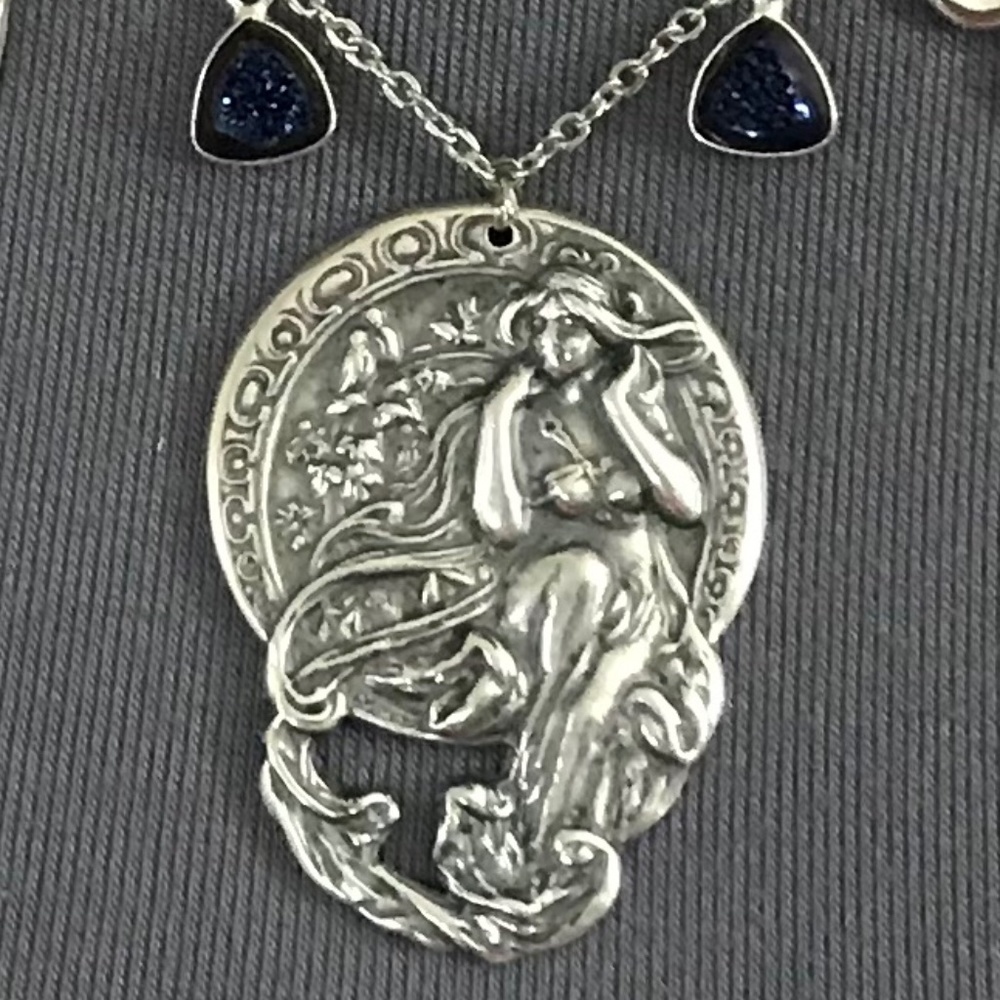 Artemis Diana Greek Roman Goddess of Moon & Hunt Handmade Necklace, Blue Druzy - Picture 4 of 16